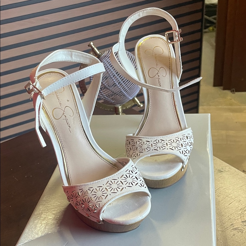 Jessica Simpson White Laser-Cut Platform Heels